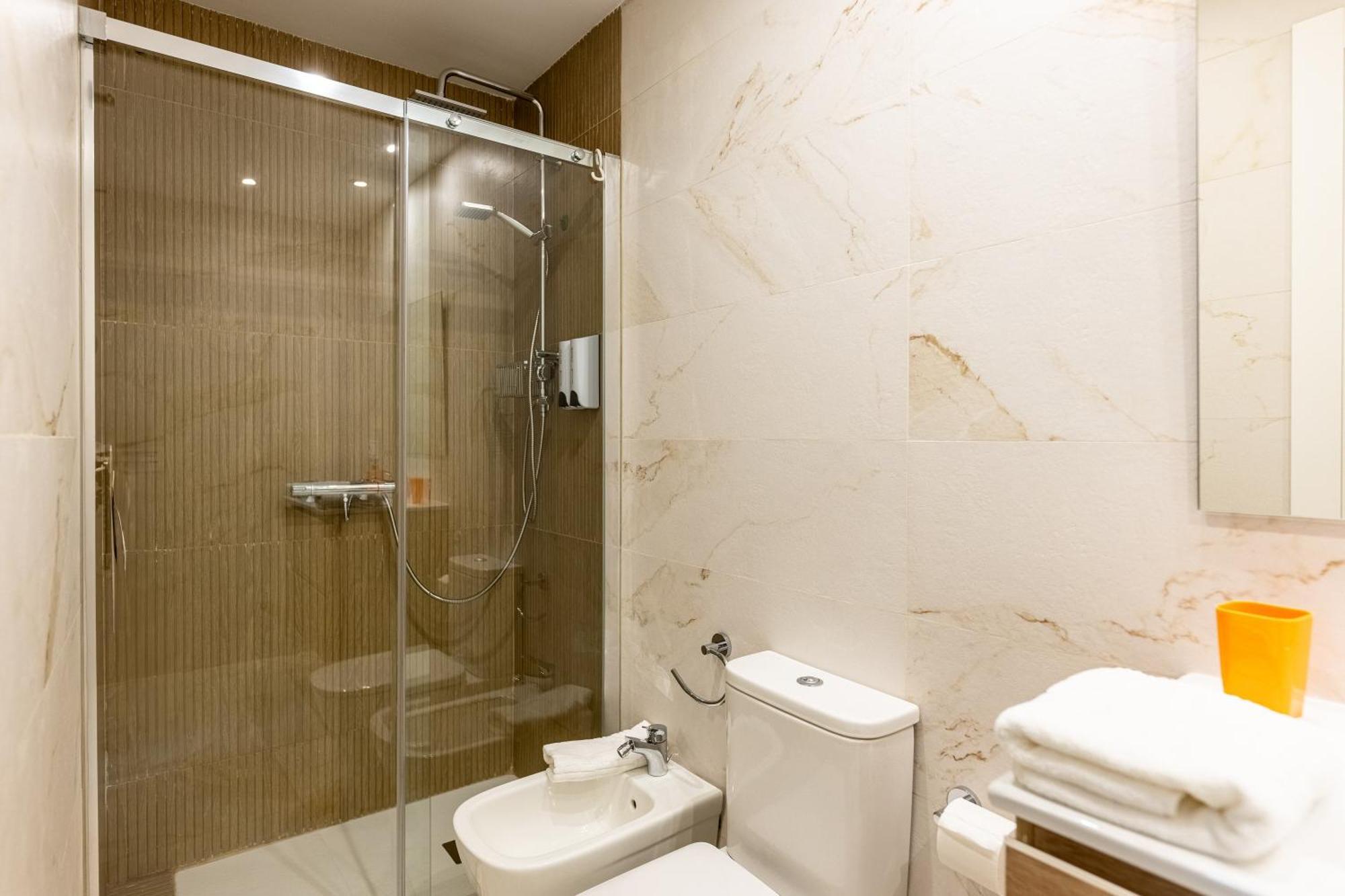 Appartement Jardinillos Bed & Parking