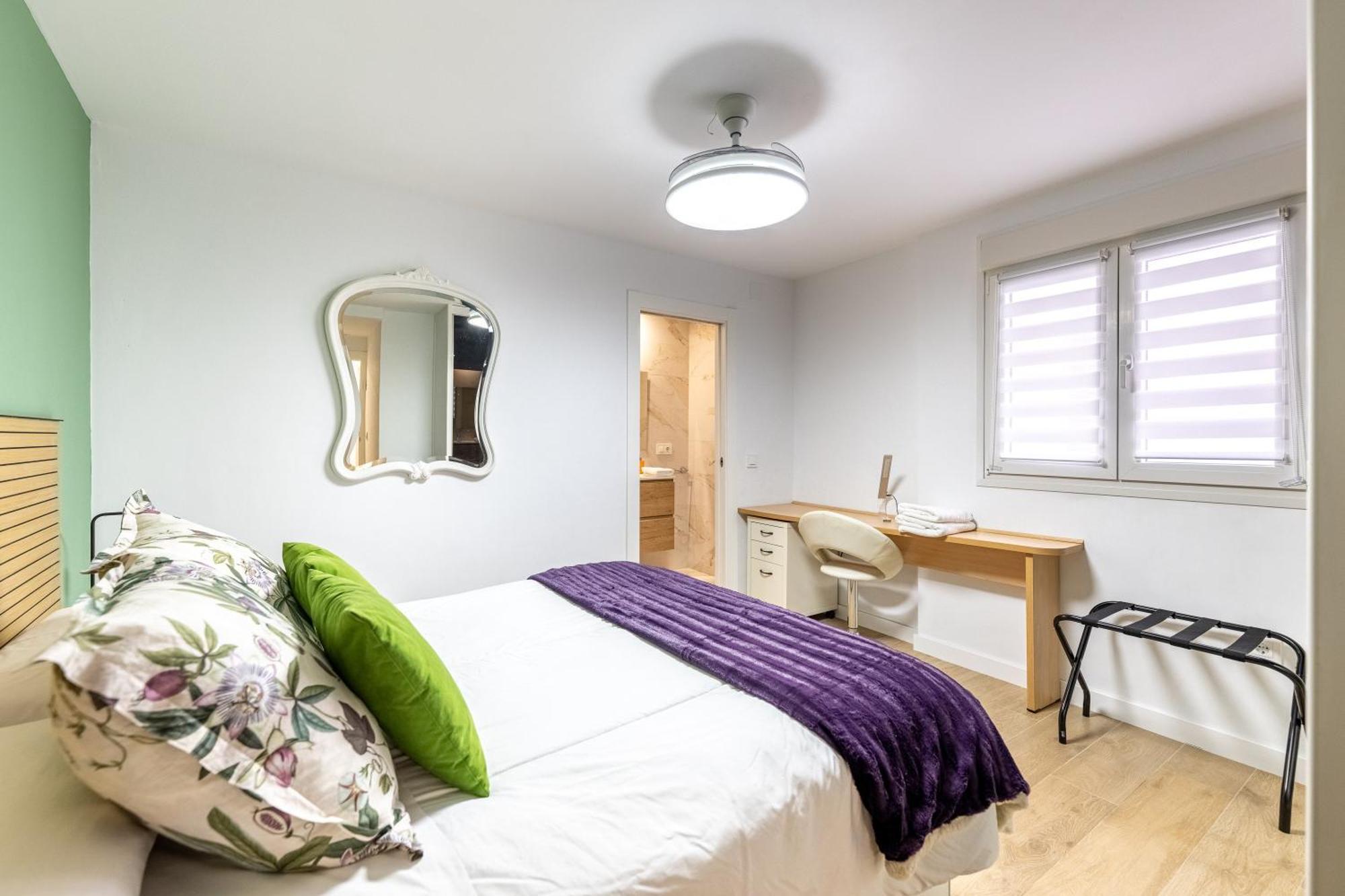 Appartement Jardinillos Bed & Parking *